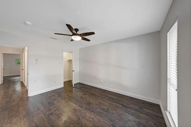 55 Dew Fall Court, The Woodlands, TX 77380