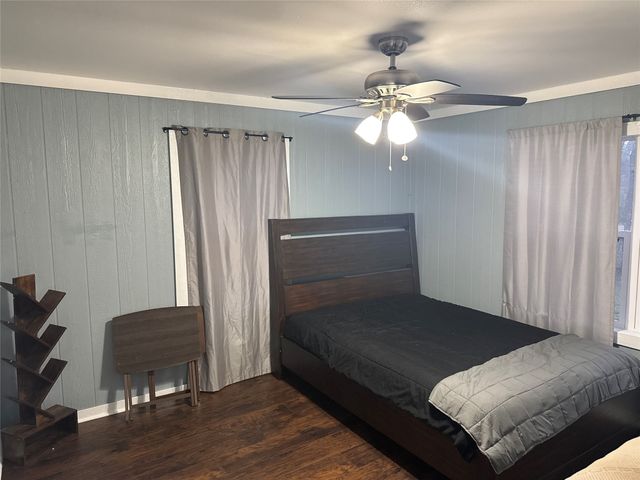 511 W REDWOOD, Campbell, TX 75422