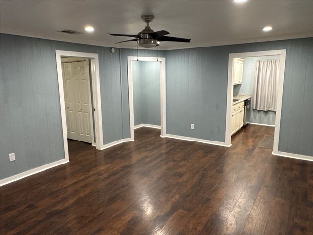511 W REDWOOD, Campbell, TX 75422