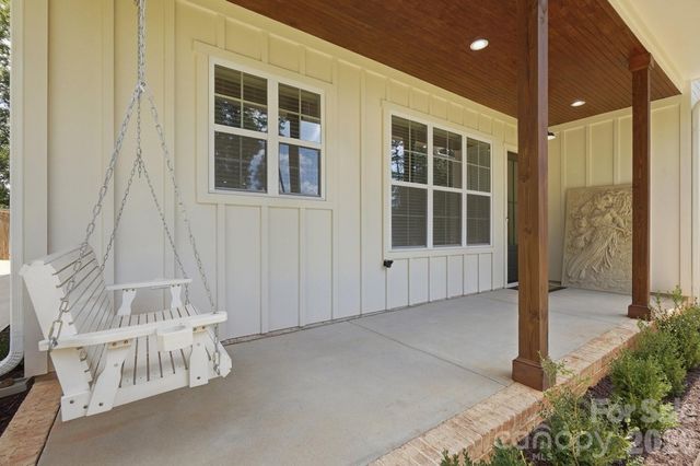 369 Sunderland Road, Belmont, NC 28012