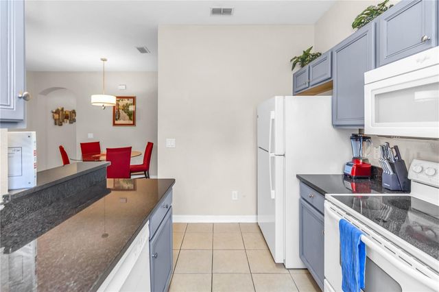 712 CALABRIA AVENUE, Davenport, FL 33897
