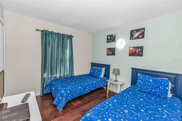 712 CALABRIA AVENUE, Davenport, FL 33897