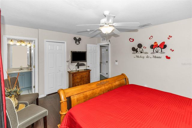 712 CALABRIA AVENUE, Davenport, FL 33897