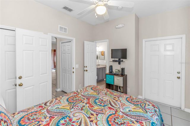 712 CALABRIA AVENUE, Davenport, FL 33897