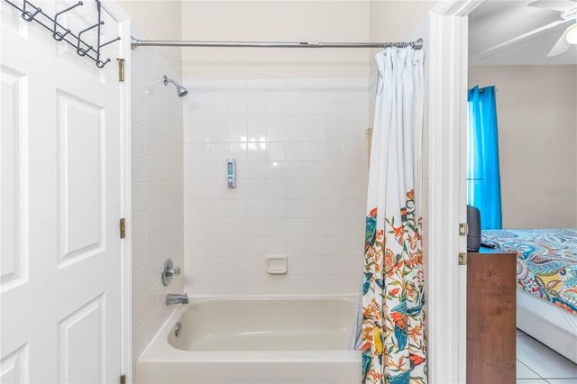 712 CALABRIA AVENUE, Davenport, FL 33897