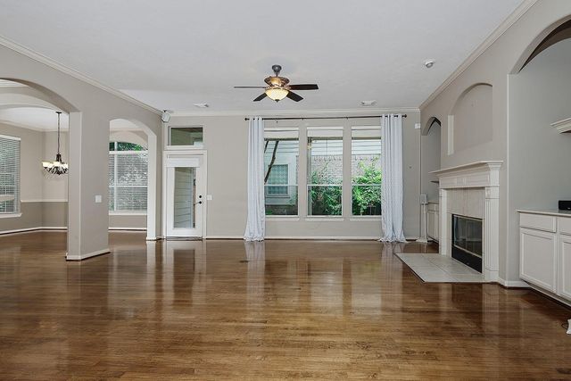 43 Wilmington Way, The Woodlands, TX 77384