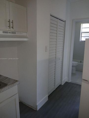 1003 SW 15th Avenue 6, Miami, FL 33135