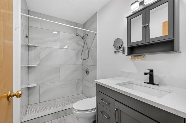 97 Clinton St 97, Chelsea, MA 02150