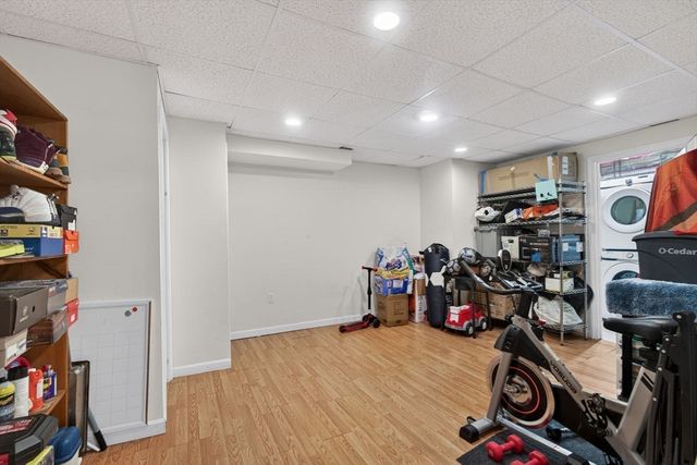 97 Clinton St 97, Chelsea, MA 02150