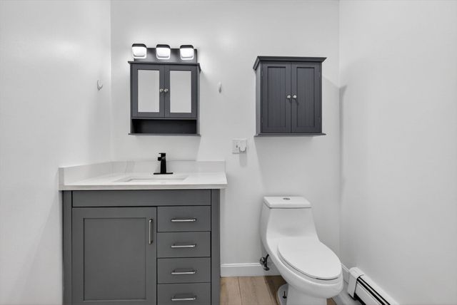 97 Clinton St 97, Chelsea, MA 02150