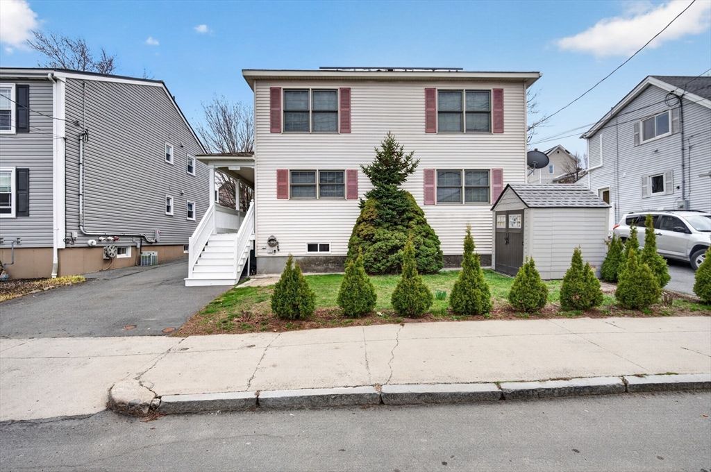 97 Clinton St 97, Chelsea, MA 02150