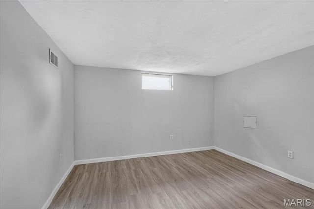 665 Redwing Drive, Florissant, MO 63031