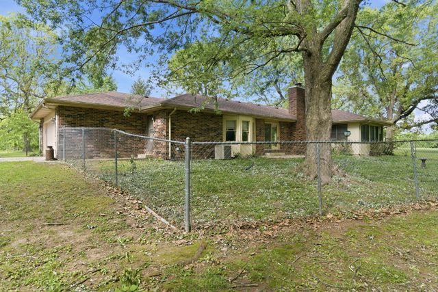 4036 W Farm Road 94, Springfield, MO 65803