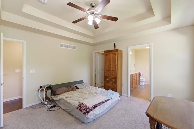9079 Linden Drive, West Des Moines, IA 50266