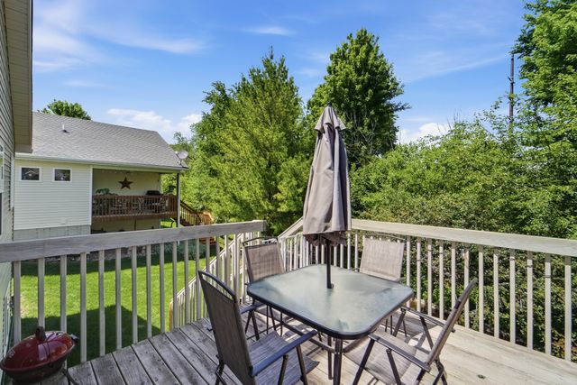 9079 Linden Drive, West Des Moines, IA 50266