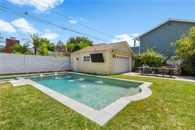 3052 Bostonian, Los Alamitos, CA 90720