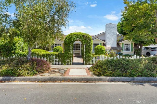 3052 Bostonian, Los Alamitos, CA 90720