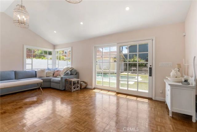 3052 Bostonian, Los Alamitos, CA 90720