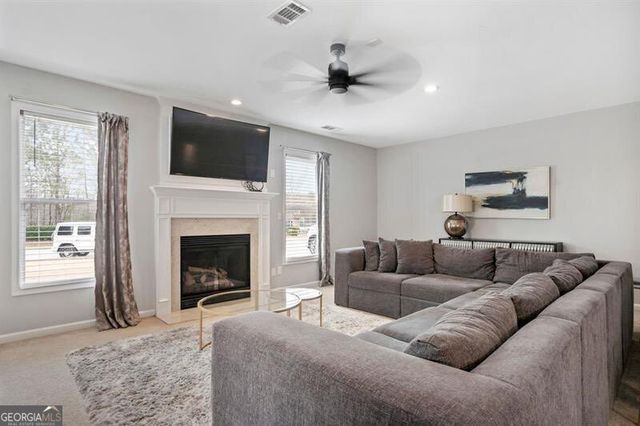 2600 Wolf Lake Drive SW, Atlanta, GA 30349