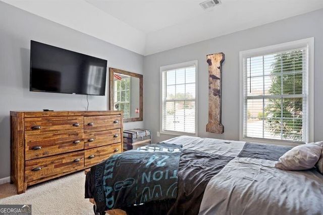 2600 Wolf Lake Drive SW, Atlanta, GA 30349