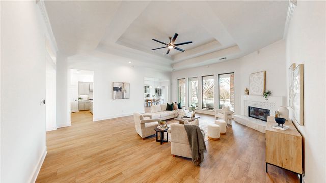 326 W Hickory Ridge Circle, Argyle, TX 76226