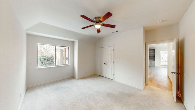 326 W Hickory Ridge Circle, Argyle, TX 76226