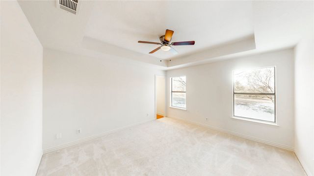 326 W Hickory Ridge Circle, Argyle, TX 76226