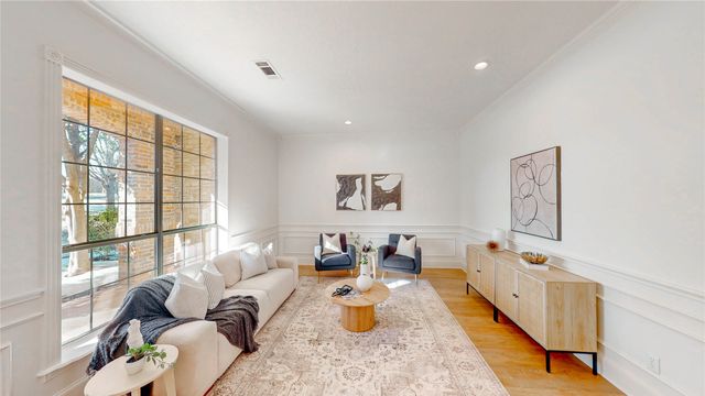 326 W Hickory Ridge Circle, Argyle, TX 76226