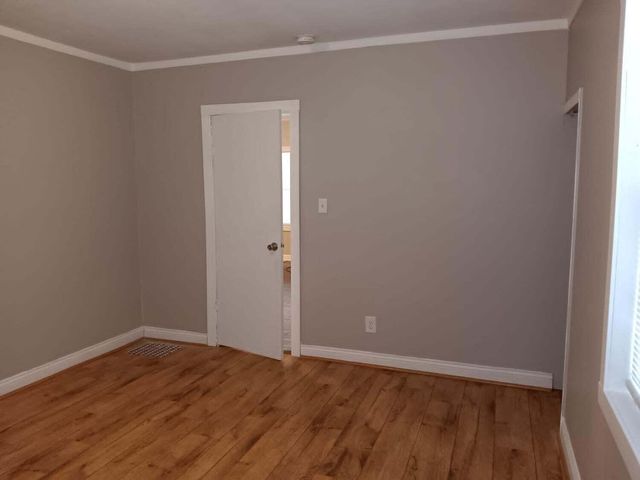 4717 Willow Drive, Lake Station, IN 46405