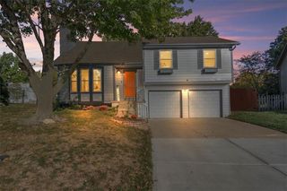 15704 W 126th Terrace, Olathe, KS 66062