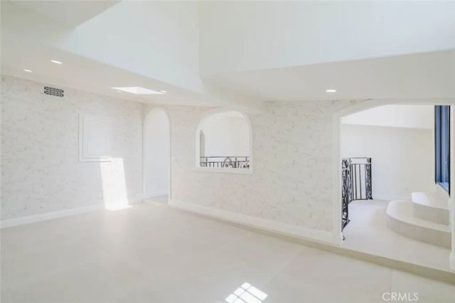 6717 Nagle, Van Nuys, CA 91401