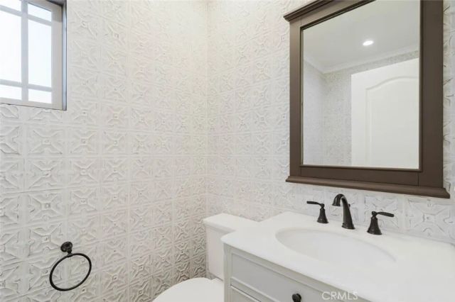 6717 Nagle, Van Nuys, CA 91401