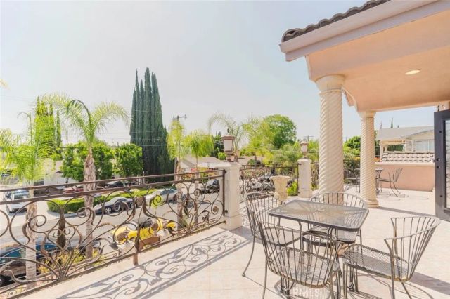 6717 Nagle, Van Nuys, CA 91401