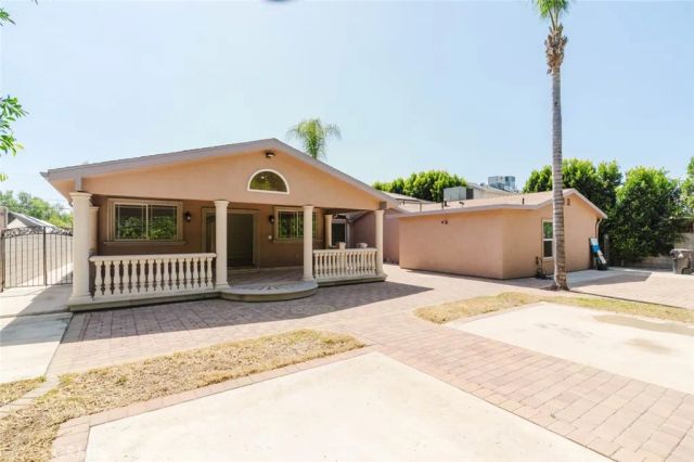 6717 Nagle, Van Nuys, CA 91401