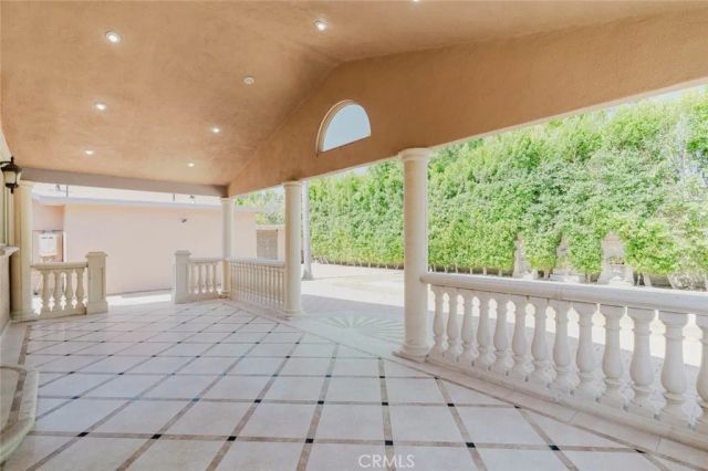 6717 Nagle, Van Nuys, CA 91401