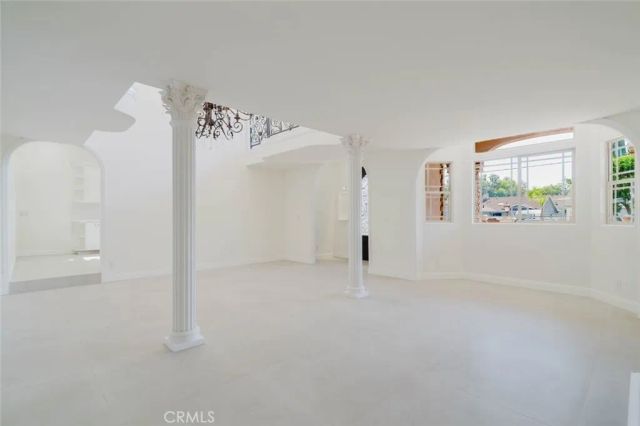 6717 Nagle, Van Nuys, CA 91401