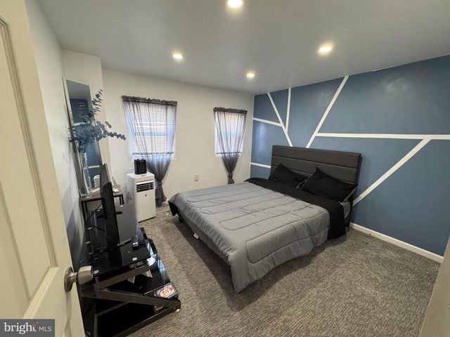 219 W WATER ST, Lansford, PA 18232