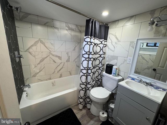 219 W WATER ST, Lansford, PA 18232