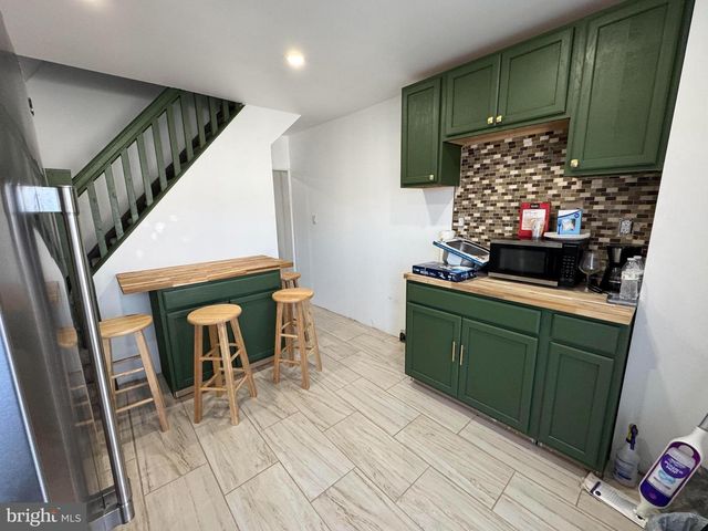 219 W WATER ST, Lansford, PA 18232