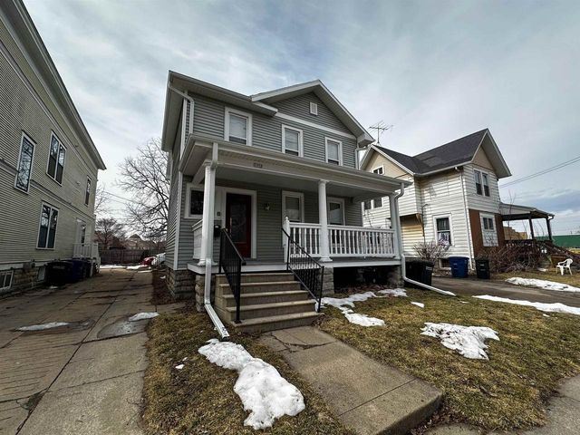 549 JEFFERSON STREET, Oshkosh, WI 54901