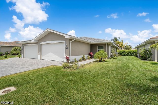 13450 Causeway Palms CV, Fort Myers, FL 33908