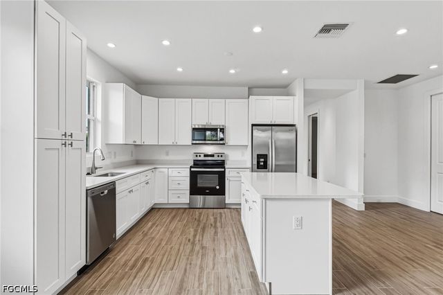 13450 Causeway Palms CV, Fort Myers, FL 33908