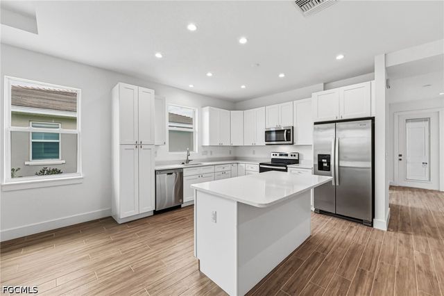 13450 Causeway Palms CV, Fort Myers, FL 33908