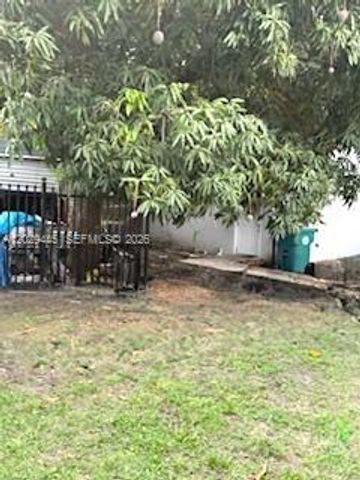 7640 NE 3rd Place, Miami, FL 33138