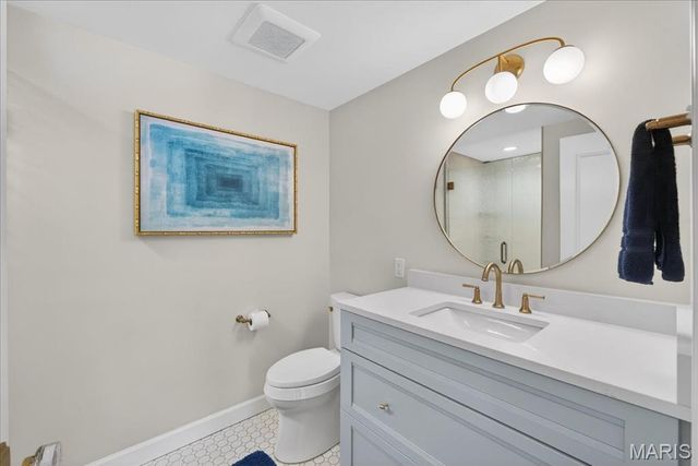 10 Vouga Lane, St Louis, MO 63131