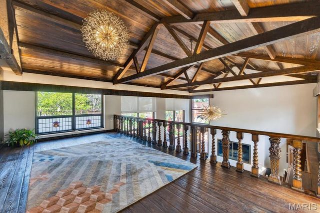 10 Vouga Lane, St Louis, MO 63131