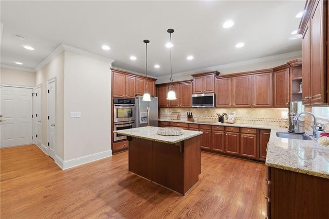 3480 Talking Leaves Trail, Gainesville, GA 30506