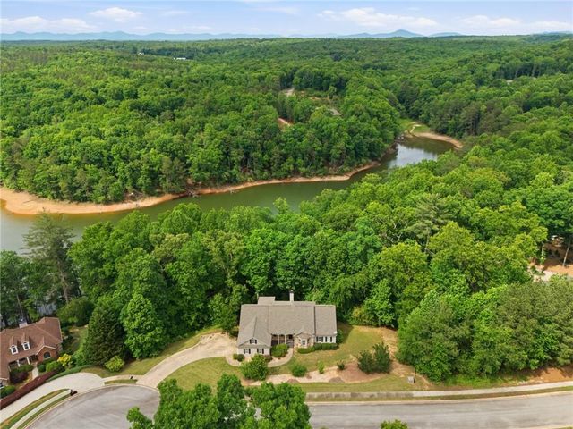 3480 Talking Leaves Trail, Gainesville, GA 30506