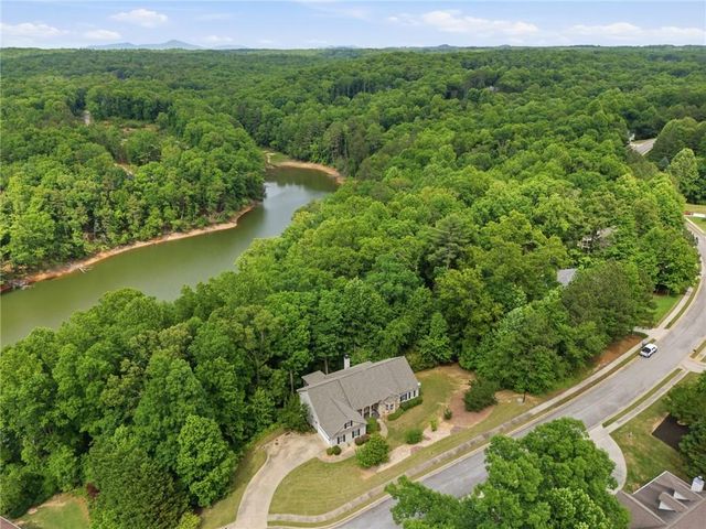 3480 Talking Leaves Trail, Gainesville, GA 30506