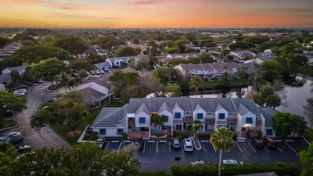 4831 S Hemingway Circle 4831, Margate, FL 33063